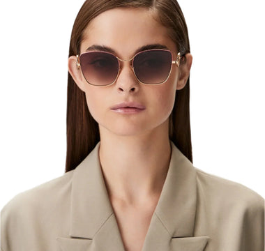 Types of Women's Sunglasses: Your Guide to Elegant Style & Full Protection - نضاره دوت كوم | رقم 1 للنظارات الأصليه في مصر