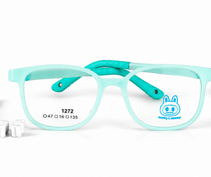 Geeky labubu Square KIDS Size Available From 6 : 8 Years