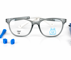 Geeky labubu Square KIDS Size Available From 8 : 10 Years